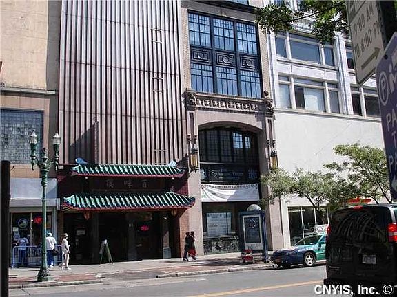 5th image of 323 S Salina St