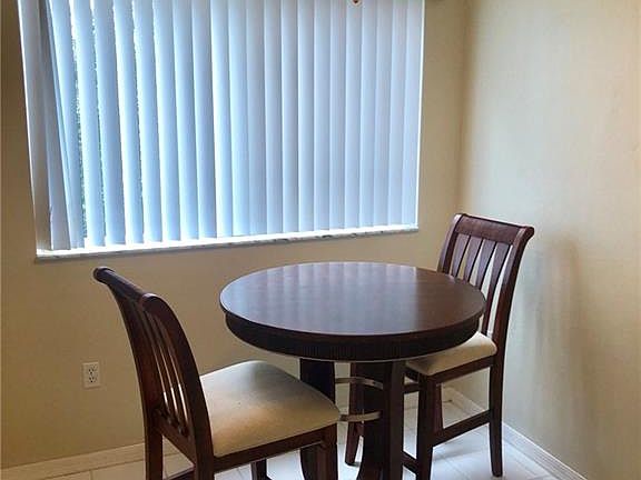 5th image of 285 Naples Cove Dr APT 1306