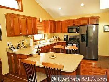 4th image of 683 Oakgreen Avenue Ct N