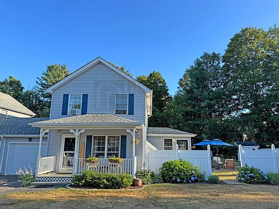 2nd image of 4 Robin Ln