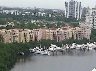 19901 E Country Club Dr, Aventura, FL 33180