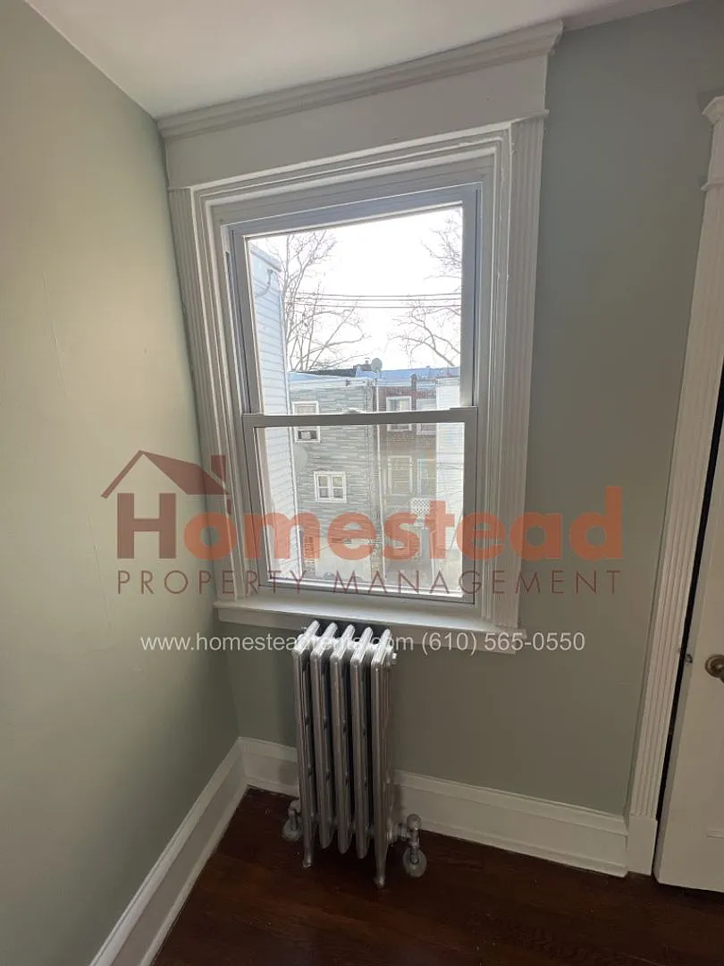 3 Bedroom Home in Upper Darby! — Photo 4
