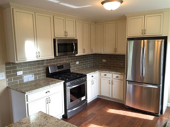 2nd image of 25695 W Arcade Dr S