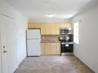 451 SW 3rd St APT 5, Miami, FL 33130