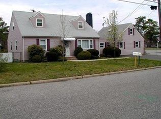 371 16th Ave, Brick, NJ 08724