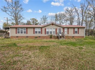 6955 Garrett Store Rd, Liberty, NC 27298