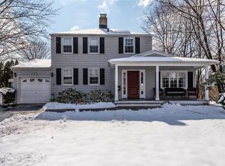 170 Aspinwall St, Westbury, NY 11590