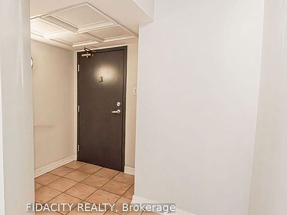3rd image of 310 Central Park Dr #5L