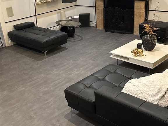 5th image of 9197 Haddon Ave