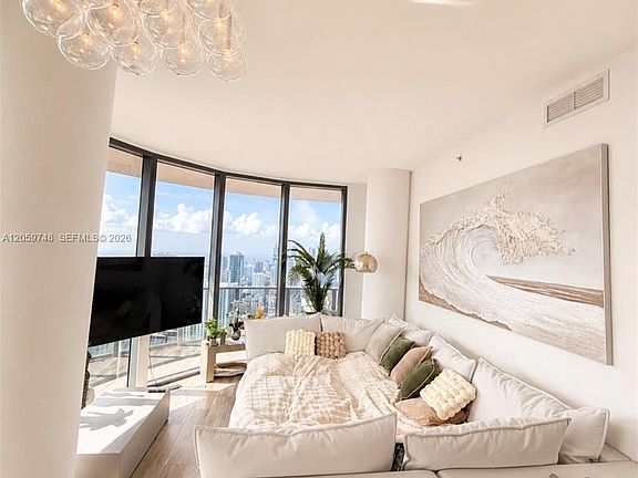 4th image of 801 S Miami Ave #5509