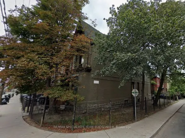 147 Gerrard St E, Toronto, ON M5A 2E4