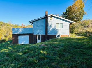 2841 Viola Rd, Wheeling, WV 26003