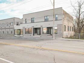 1231 University Ave W, Windsor, ON