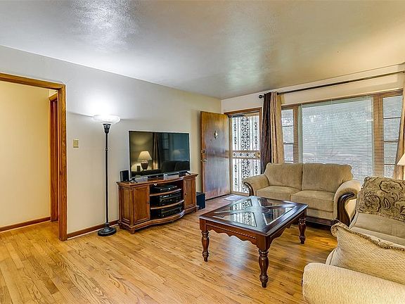 5th image of 2355 Clearview Dr
