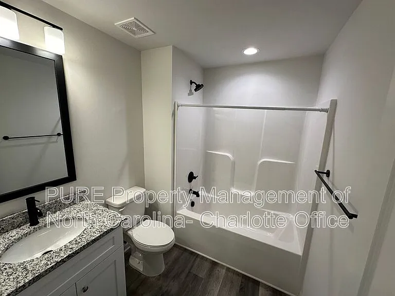 2649 Hemphill St — Photo 19