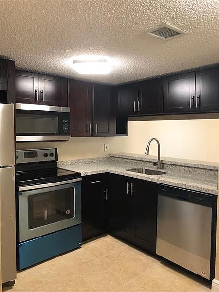 1st image of 11524 NW 45th St