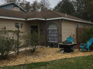 2917 Mikris Dr E, Jacksonville, FL 32225