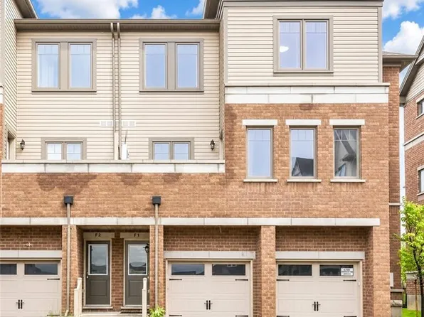 70 Willowrun Dr #F1, Kitchener, ON N2A 0J3