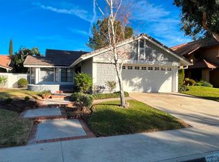 25936 Carillo Dr, Santa Clarita, CA 91355