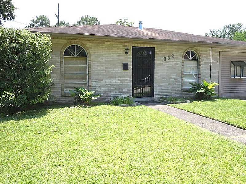 1st image of 352 Linwood Dr
