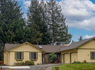 122 N Waugh Rd, Mount Vernon, WA 98273