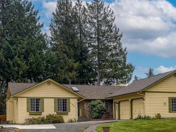 122 N Waugh Road, Mount Vernon, WA 98273