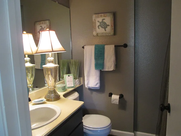 24 Village Circle Dr — Photo 10