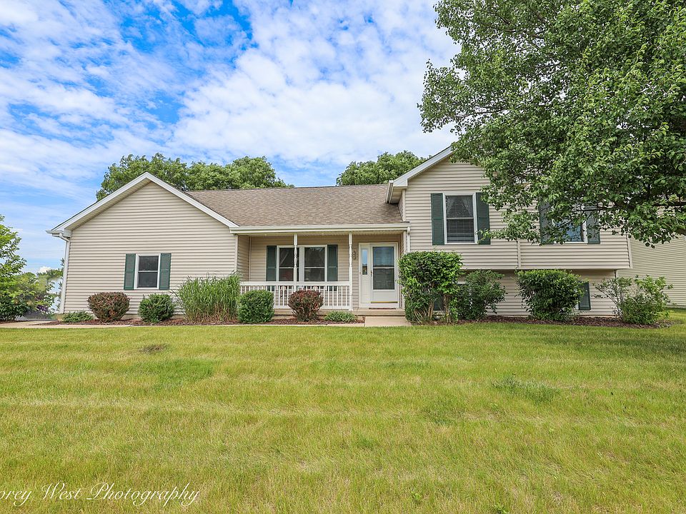 1st image of 480 N Aspen Dr