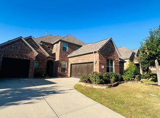 312 Paluxy Dr, Irving, TX 75039