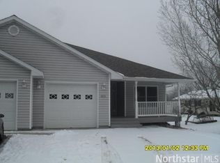 1012 W State St, Belle Plaine, MN 56011