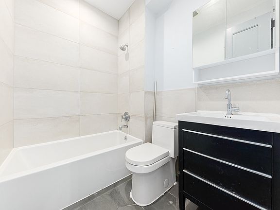 5th image of 63 E 7th St #3R