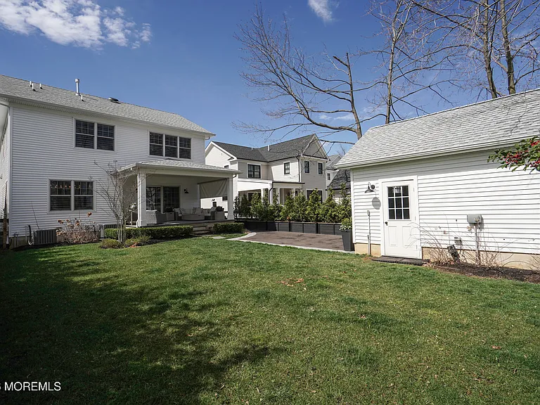 127 Hance Rd — Photo 36