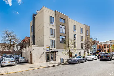 38-01 31st Avenue, #2B