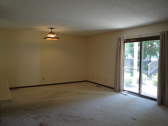 4th image of 6337 Alderwood Cir APT D