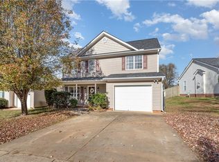 5621 Sycamore Glen Rd, Greensboro, NC 27405