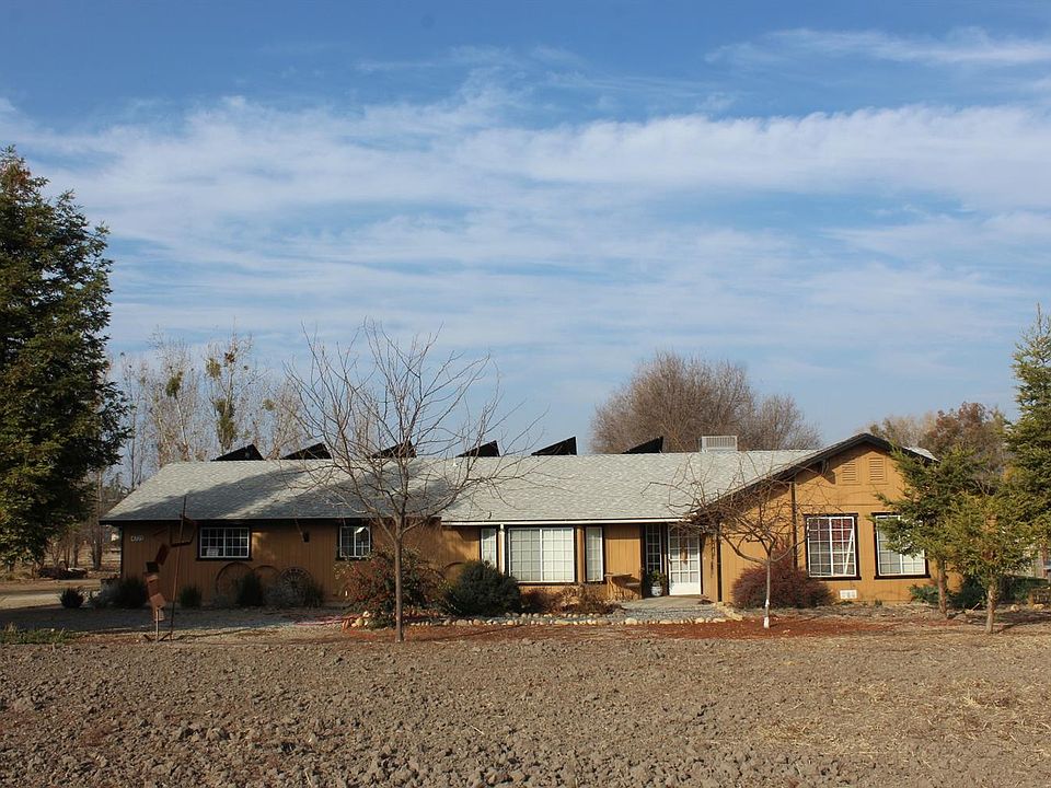 2nd image of 4723 N Zediker Ave