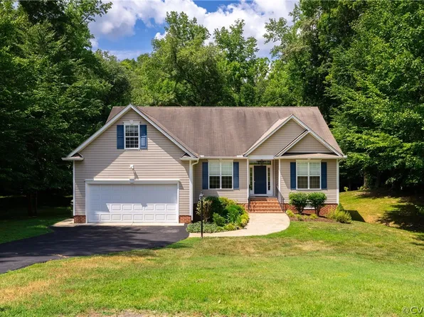125 Jesses Way, Farmville, VA 23901