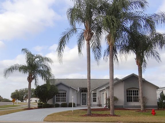 2nd image of 927 Saint Andrews Blvd