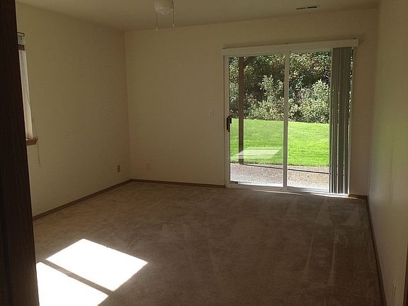 5th image of 5630 1st Dr W