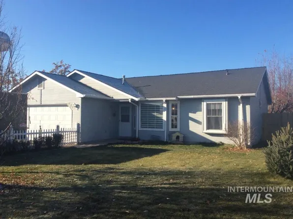 677 View Dr, Notus, ID 83656