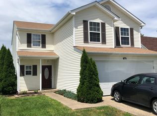 3800 Sonoma Ln, Louisville, KY 40219