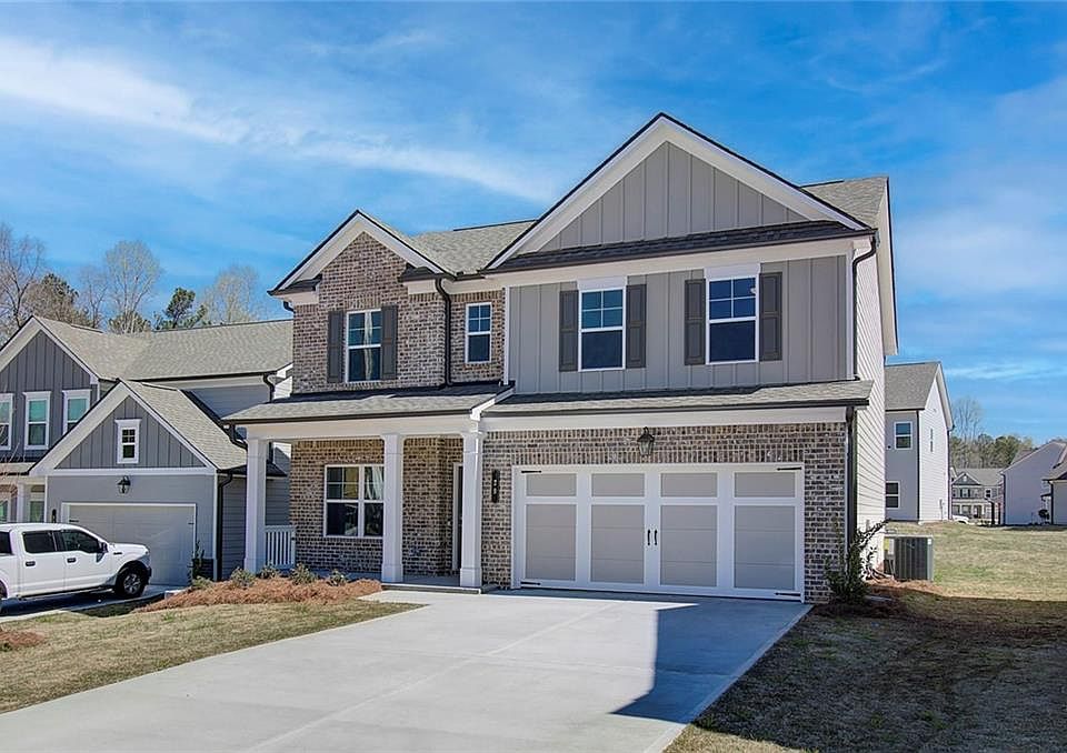 1st image of 324 Sterling Creek Way
