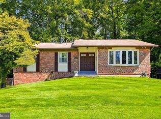4401 Bestor Dr, Rockville, MD 20853