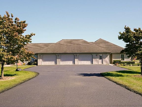 4th image of 70 Lions Club Park Rd
