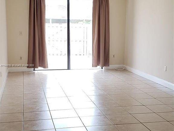 4th image of 6707 NW 193rd Ln Unit 6707