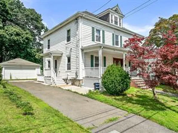 72 Standish Ave, Quincy, MA