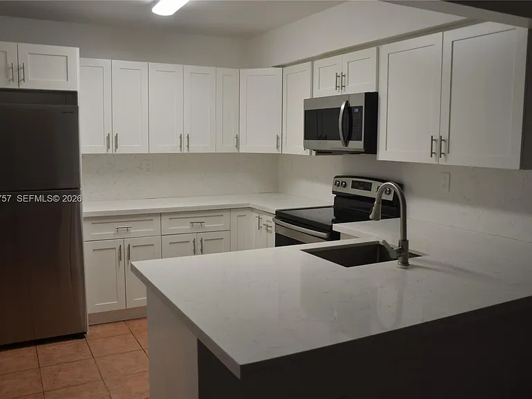 15431 SW 81st Circle Ln #56 — Photo 4