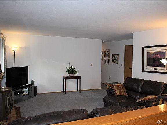5th image of 13926 26th Ave SE