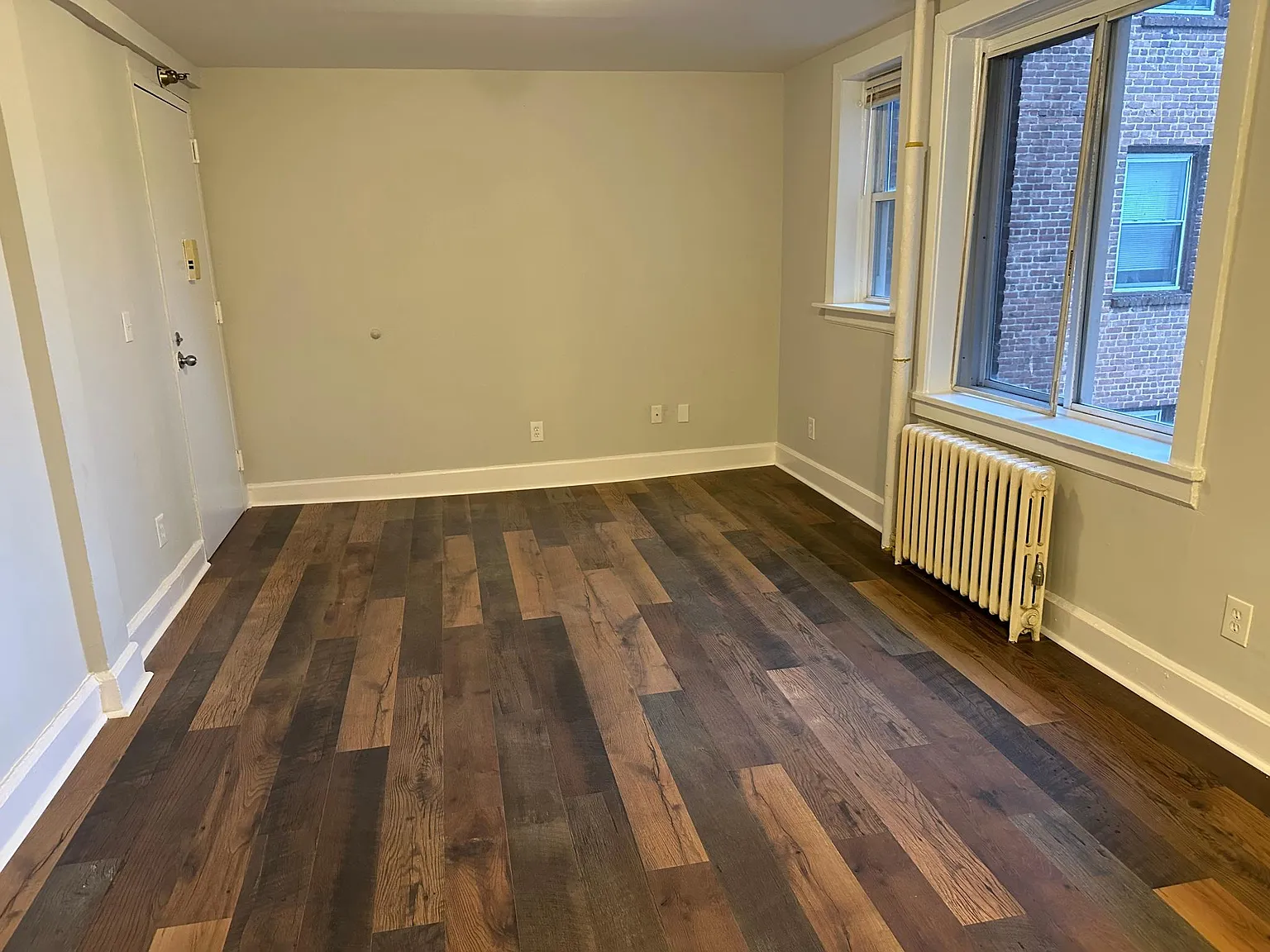 22 Glenbrook Rd — Photo 3