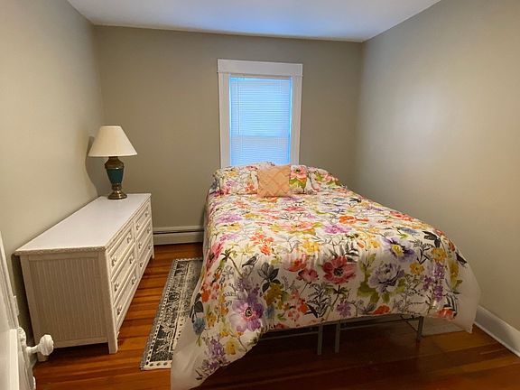 5th image of 495 Tyler St #495